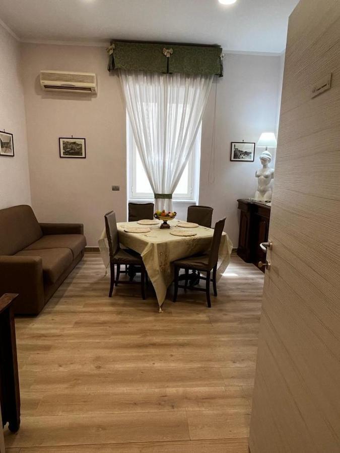 A Casa E Mamma' Apartment Naples Exterior photo